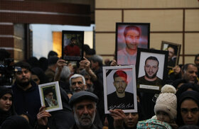 گزارش تصویری |گردهمایی خانواده شهدای فتنه آمریکایی_صهیونی در حرم مطهر رضوی