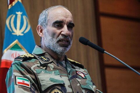 فرمانده نیروی زمینی ارتش: دست به ماشه ‌آماده پاسخ‌ قاطع به هرگونه تهدیدی هستیم