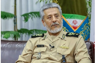 دریادار سیاری: ارتش آمادگی کامل دارد