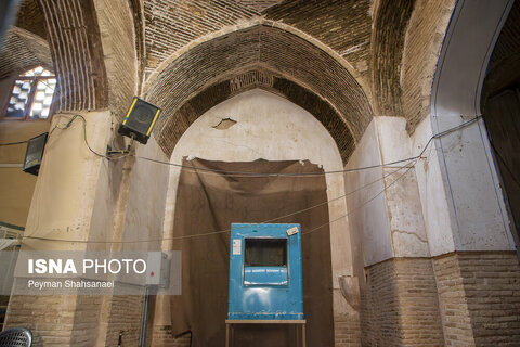 تصاویری از پدیده فرونشست در مسجد جامع اصفهان