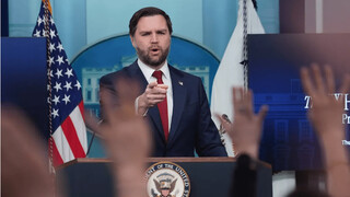 معاون رئیس‌جمهور آمریکا: ایالات متحده باید به منابع خام گرینلند دسترسی داشته باشد