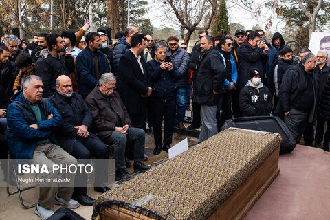 مراسم تشییع پیکر «رضا رویگری»