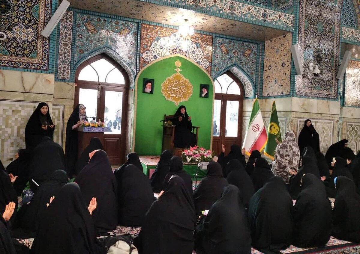 برگزاری ویژه برنامه «سقای آب و ادب» در حرم مطهر رضوی