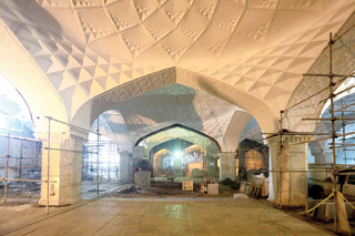 گذاری در رواق‌های زیرسطحی حضرت امام حسین(ع) در بارگاه مطهر رضوی