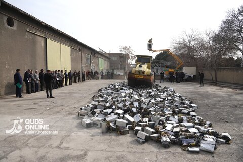 گزارش تصویری | امحای ماینرهای غیرمجاز در مشهد
