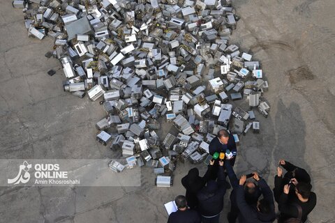 گزارش تصویری | امحای ماینرهای غیرمجاز در مشهد