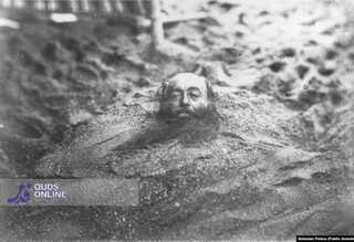 عکس | بازی با شنهای ساحل به سبک دوره ناصرالدین شاه!