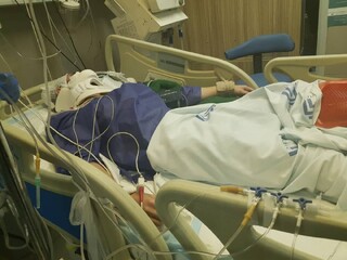 بسیاری از مجروحان با نام و مشخصات دیگری در بیمارستان بستری شدند