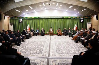 آیت الله علم الهدی: مراسم اعیاد شعبانیه و دهه فجر هر سال باشکوه تر برگزار می‌شود