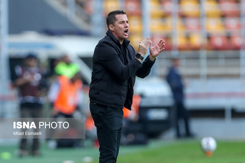 هفته هجدهم لیگ برتر فوتبال ایران؛ فولاد خوزستان - پرسپولیس