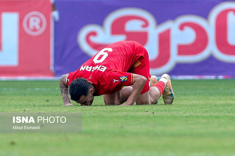 هفته هجدهم لیگ برتر فوتبال ایران؛ فولاد خوزستان - پرسپولیس