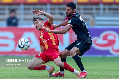 هفته هجدهم لیگ برتر فوتبال ایران؛ فولاد خوزستان - پرسپولیس