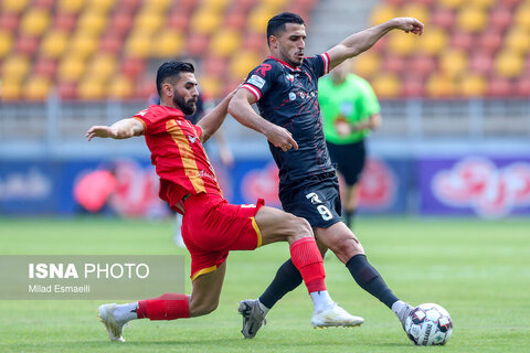 هفته هجدهم لیگ برتر فوتبال ایران؛ فولاد خوزستان - پرسپولیس
