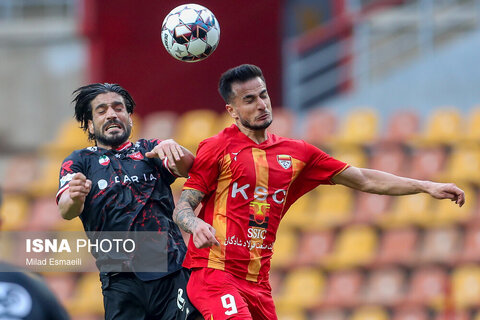 هفته هجدهم لیگ برتر فوتبال ایران؛ فولاد خوزستان - پرسپولیس