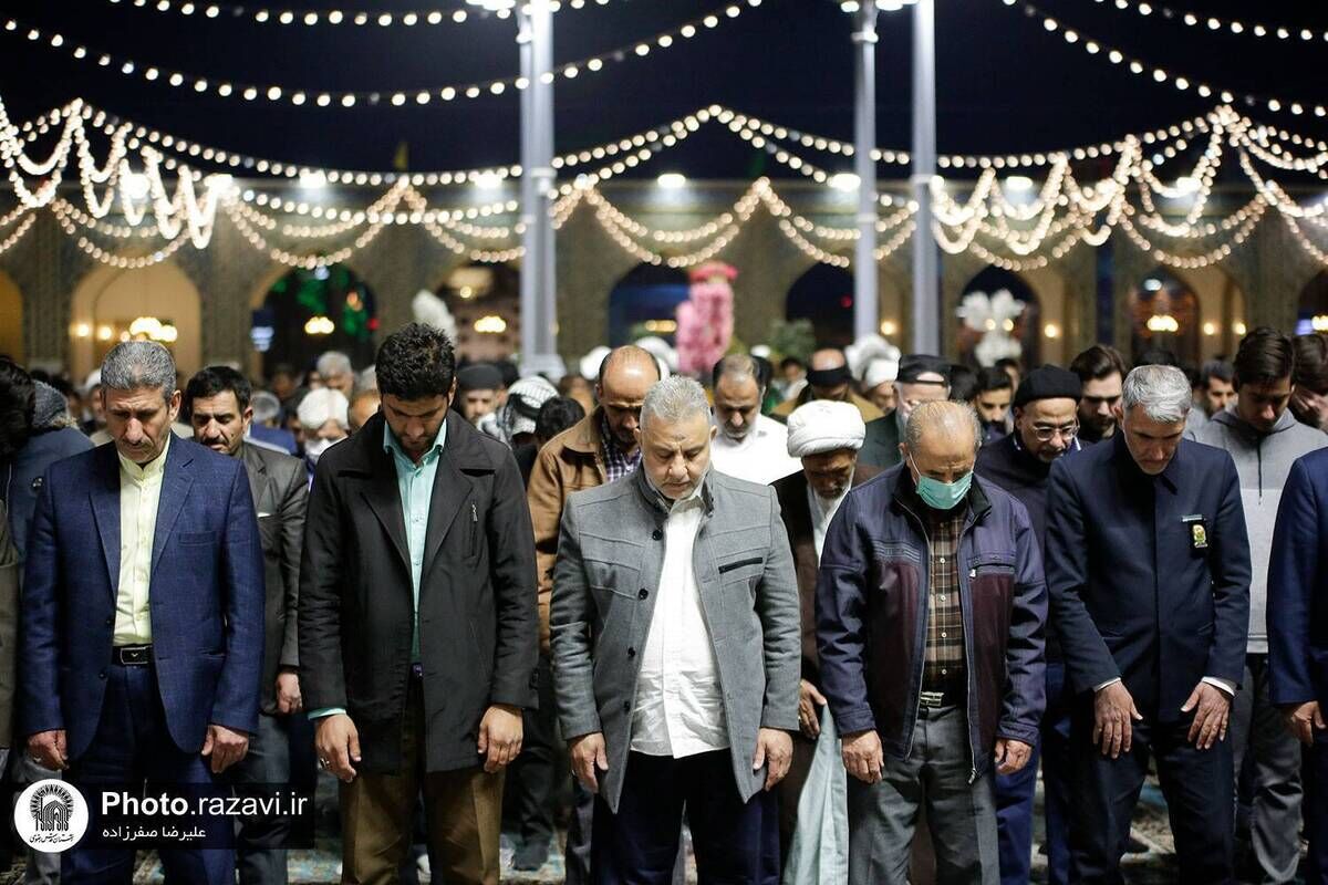 همایش بزرگ اقامه‌کنندگان نماز جماعت در حرم مطهر رضوی برگزار می‌شود