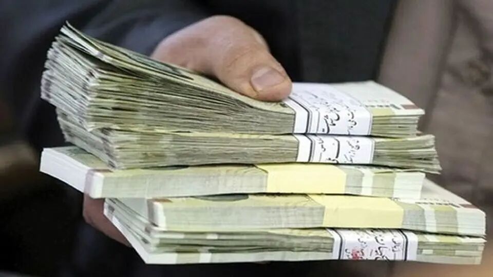 طرح همسان‌سازی حقوق را با حمایت‌های استثنایی پیش برده‌ایم