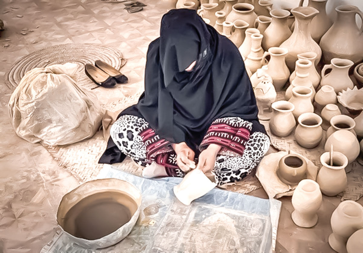 زنان کلپورگان به زبان سفال سخن می‌گویند