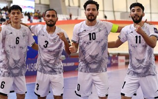 جام ملت‌های فوتسال آسیا؛ افغانستان صدر را از ایران گرفت/ دوئل صدرنشینی در روز آخر