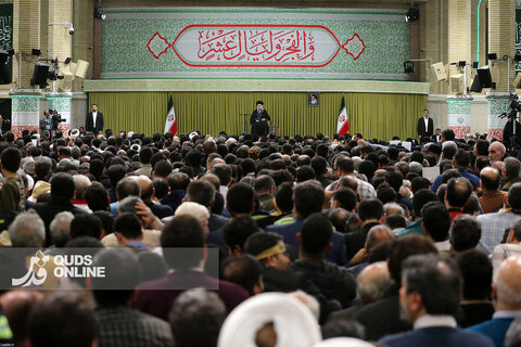 دیدار اقشار مردم با رهبر انقلاب به مناسبت چهل‌وهفتمین سالگرد پیروزی انقلاب اسلامی