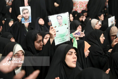 دیدار اقشار مردم با رهبر انقلاب به مناسبت چهل‌وهفتمین سالگرد پیروزی انقلاب اسلامی