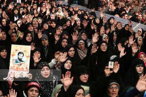 دیدار اقشار مردم با رهبر انقلاب به مناسبت چهل‌وهفتمین سالگرد پیروزی انقلاب اسلامی