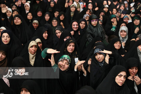 دیدار اقشار مردم با رهبر انقلاب به مناسبت چهل‌وهفتمین سالگرد پیروزی انقلاب اسلامی