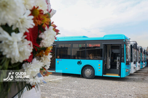 گزارش تصویری | آیین رونمایی از ۲۵ دستگاه اتوبوس جدید در مشهد