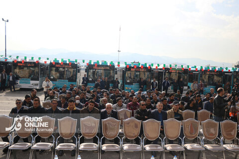گزارش تصویری | آیین رونمایی از ۲۵ دستگاه اتوبوس جدید در مشهد