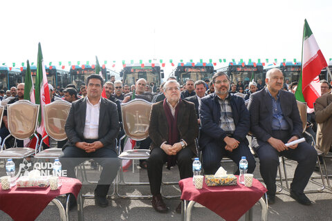 گزارش تصویری | آیین رونمایی از ۲۵ دستگاه اتوبوس جدید در مشهد