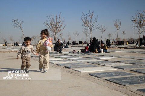 گزارش تصویری | آیین چراغ برات در بهشت رضا (ع) - مشهد