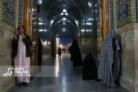 گزارش تصویری | حرم مطهر رضوی در شب نیمه شعبان