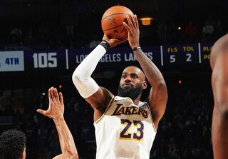 وفاداری پادشاه به شهر فرشتگان/ لبران جیمز در لیکرز ماندنی شد