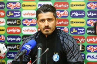 وریا غفوری: شرایط استقلال ایده‌آل نیست/ امیدوارم مشکل ورزشگاه قدس حل شود