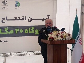 وزیر کشور: توسعه انرژی‌های تجدیدپذیر یک ضرورت اجتناب‌ناپذیر برای کشور است