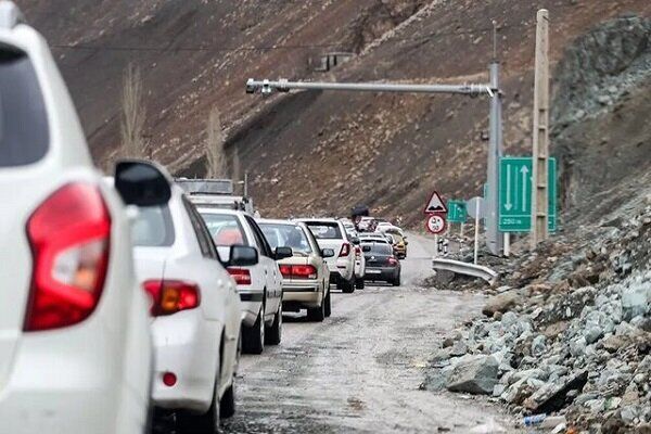 ترافیک در مبادی ورودی به مازندران سنگین شد