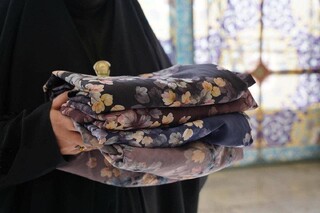 فعالیت شبانه‌روزی ۹ دفتر امانت چادر در مبادی ورودی بارگاه ملکوتی امام رضا (ع)