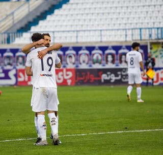 پرسپولیس در مرداب انزلی غرق شد/ هم سه امتیاز پرید هم صدر جدول