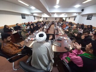 همایش «از آرمان‌های مهدوی تا محکومیت انفجار اسلام‌آباد» در حرم رضوی برگزار شد