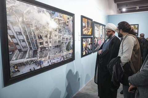«زندگی در جنگ» برگزیدگان خود را شناخت/ افتتاح نمایشگاه در حوزه هنری