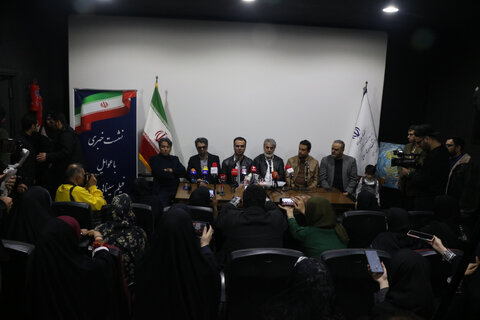 مقایسه «مولا» با آثار رئال، مقایسه اشتباهی است