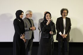 گزارش تصویری | گرامیداشت سه چهره پیشکسوت سینما در جشنواره فجر