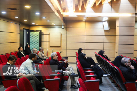 گزارش تصویری | فصل پنجم قصه‌های حرم؛ تاریخ پنجره فولادی در حرم مطهر