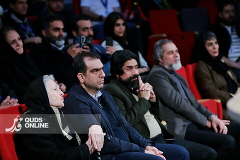 گزارش تصویری | گرامیداشت سه چهره پیشکسوت سینما در جشنواره فجر