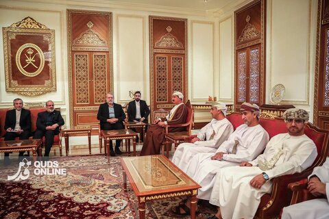 دیدار علی لاریجانی با وزیر دفتر سلطنتی عمان