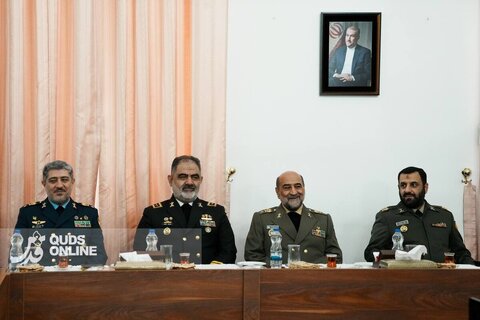 میزبانی عراقچی از فرماندهان ارشد ارتش ایران