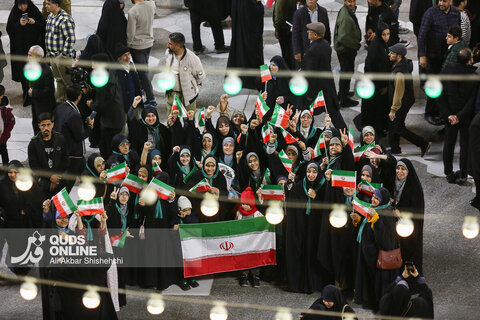 گلبانگ الله اکبر در حرم مطهر رضوی