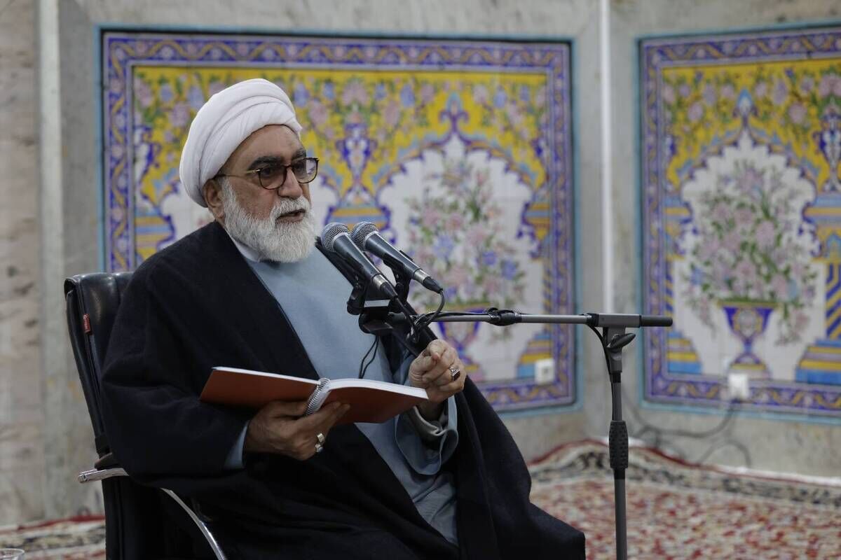 تولیت آستان قدس رضوی: حضور یکپارچه ملت در راهپیمایی ۲۲ بهمن، قوی‌ترین عامل بازدارندگی در برابر دشمنان است