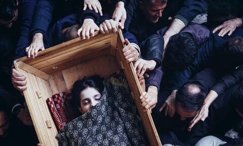 فیلم اردوبهشت