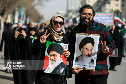 راهپیمایی  مردم مشهد در ۲۲ بهمن ماه