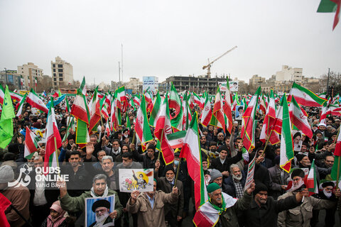 راهپیمایی  مردم مشهد در ۲۲ بهمن ماه